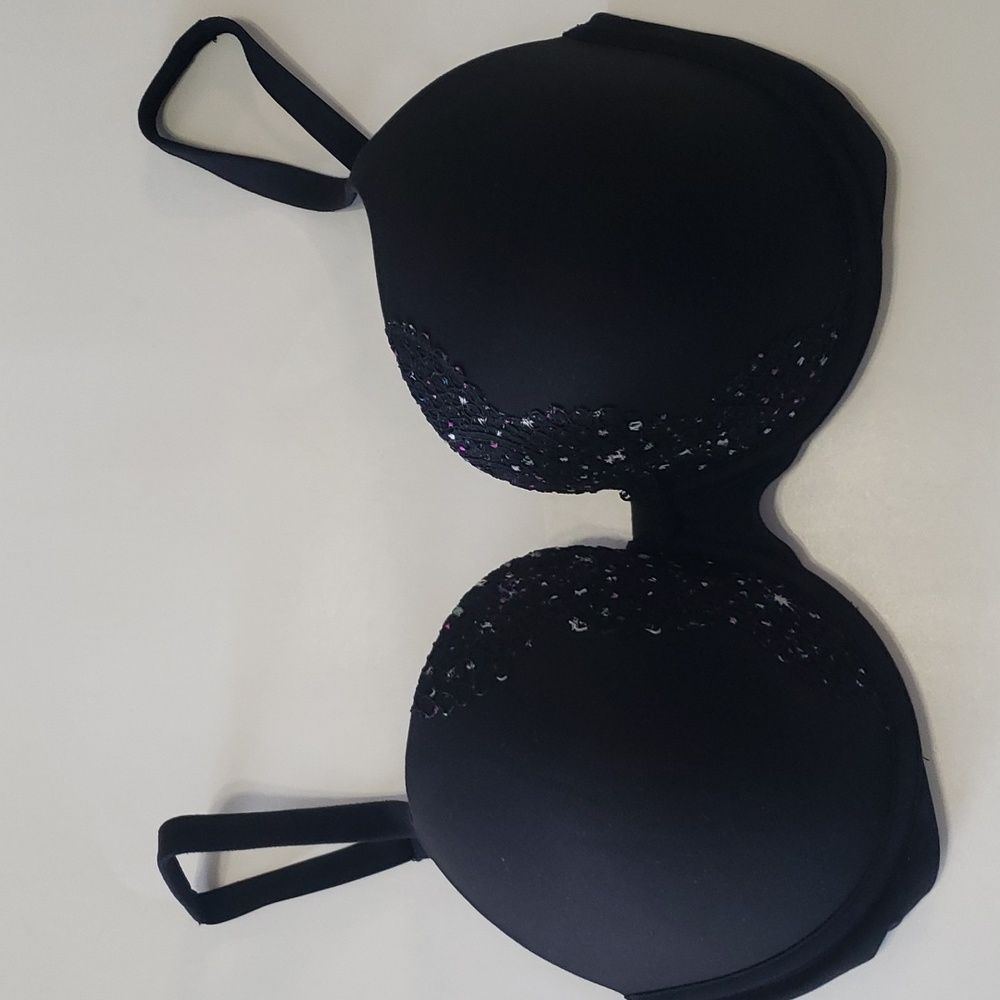 Victoria's Secret Body By Victoria Perfect Shape Black/Multi size 34DDD EUC